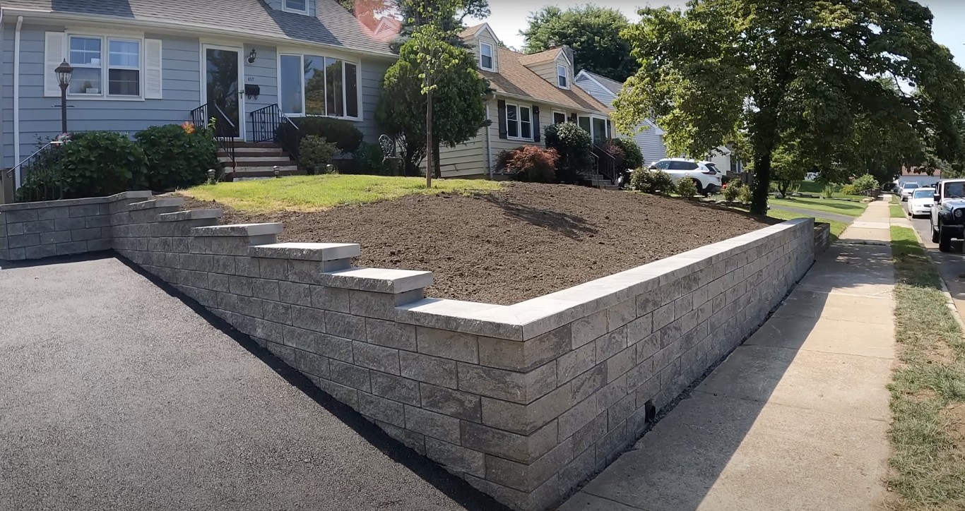 Concrete retaining wall construction in Mount Vernon VA